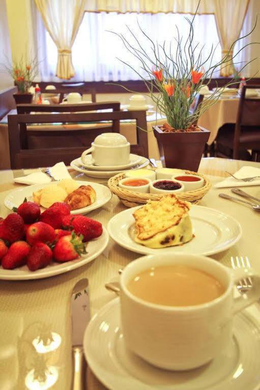 Hotel Premium Грамаду Экстерьер фото